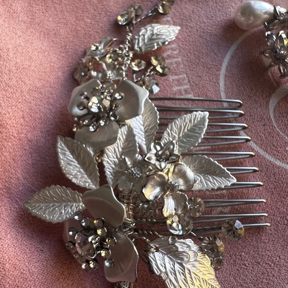 Dareth Colburn Wedding Jewelry 💍💎🌸 - Picture 4 of 4